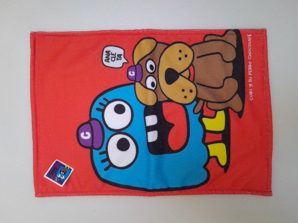 Producto - Toallón Cuiki y su perro Chocolate