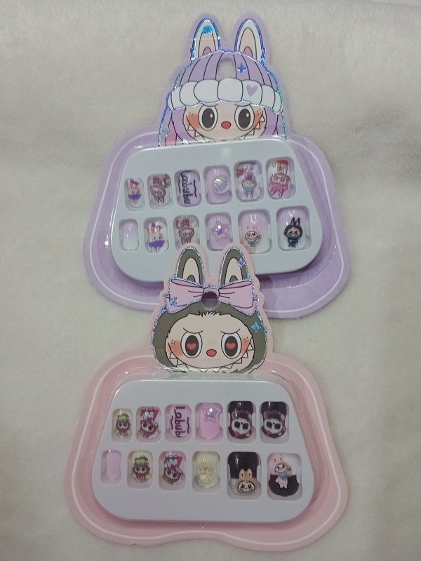 Producto - Uñitas Labubu