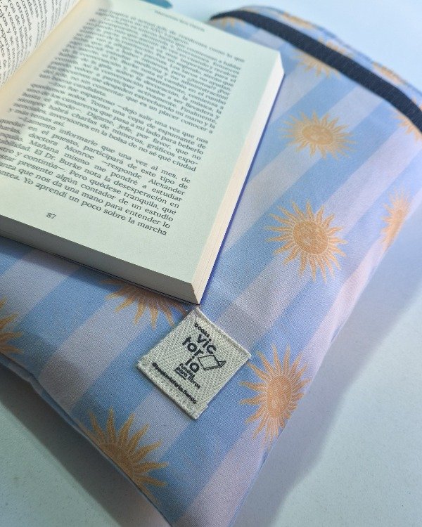 Producto - Funda para libros extra estándar Sol de Mayo IMPERMEABLE - 2