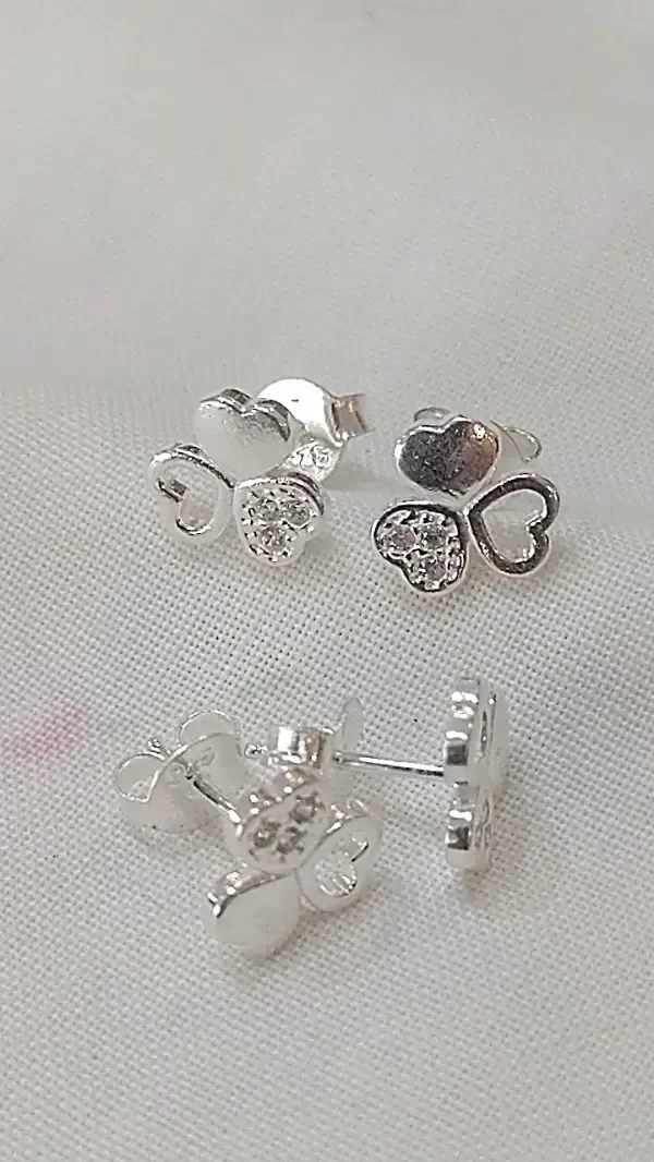 Producto - Aro de Plata 925 tres corazones