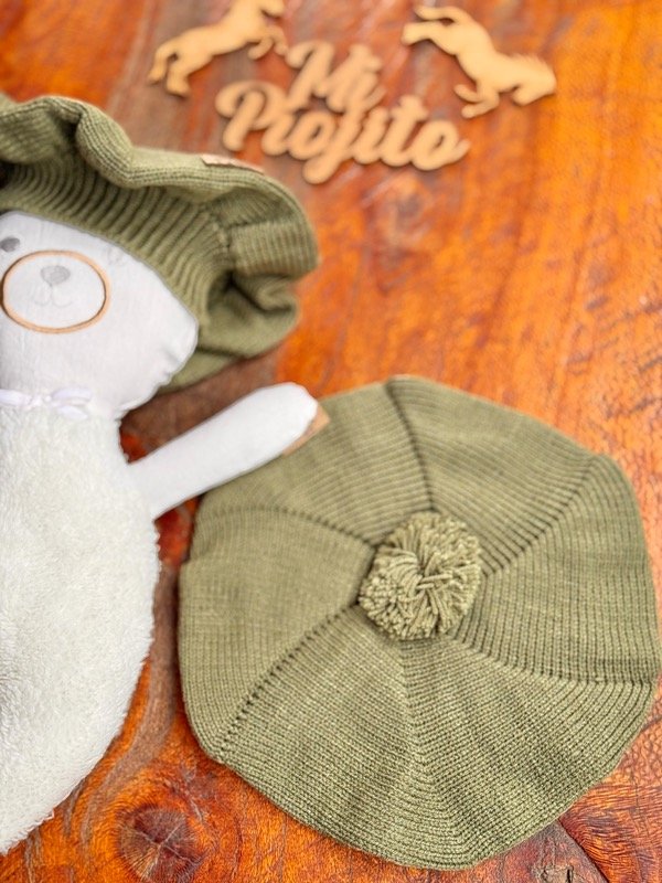 Producto - Boina Hilo verde Pompón - 3