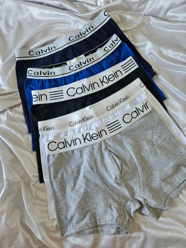 Producto - BOXER CALVIN KLEIN (A15 B) CON CINTURA CALVIN KLEIN ESTAMPA ORIGINAL