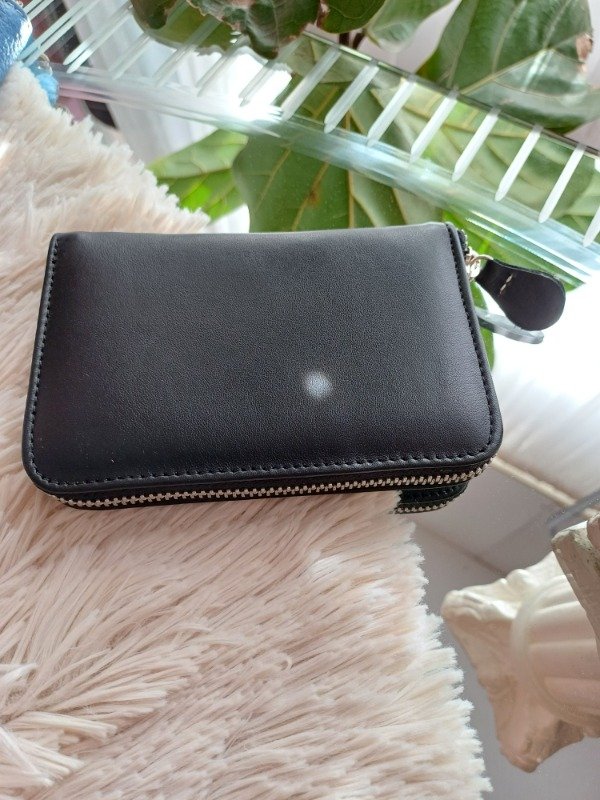 Producto - Billetera de CUERO NEGRA