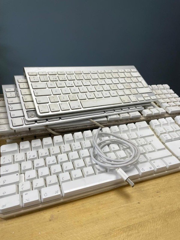 Producto - Teclados Apple Inalambricos (magic) Y Usb Para Repuesto