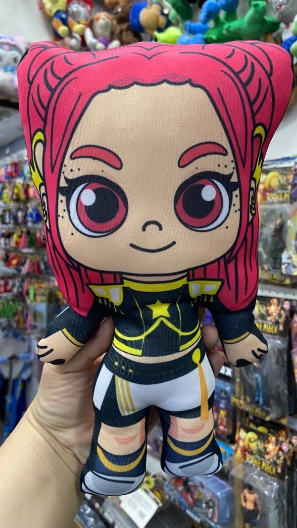 Producto - Peluche Sublimado Guerreras KPOP Huntrix Mira V2