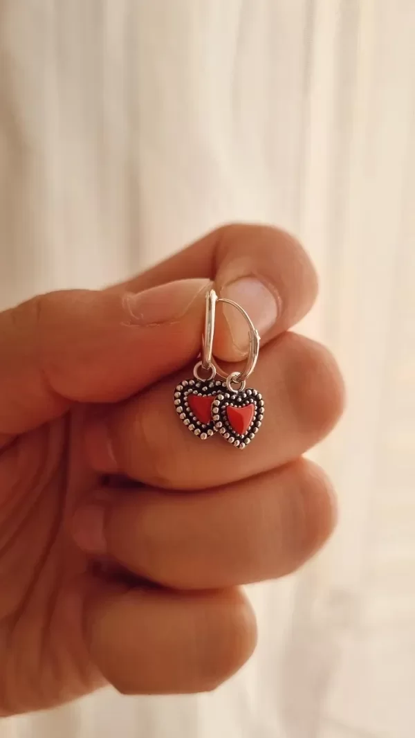 Producto - Aros argollas con corazones rojos plata 925