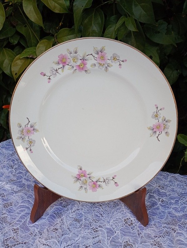 Producto - Plato playo de loza nacional Hartford Flor de Durazno