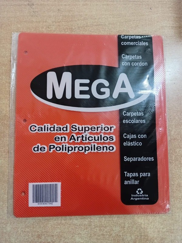 Producto - Carpetas Numero 3 plasticas Transparentes Mega para aros