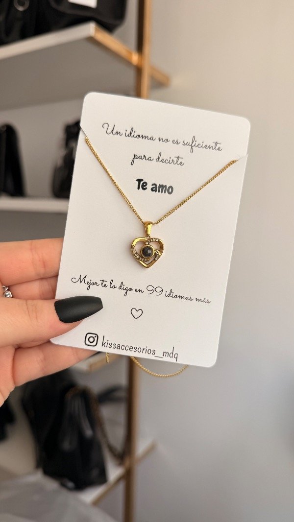 Producto - Collar proyector te amo en 100 idiomas - corazón dorado - 1