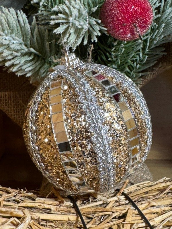 Producto - Esfera 8cm disco gold (Efectivo: 4.000)