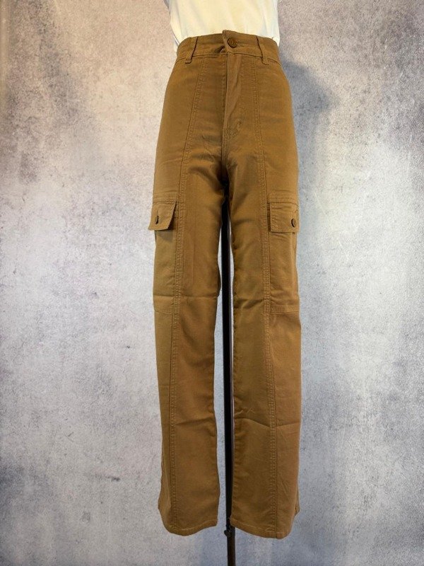 Producto - JEAN MARRON WIDE LEG CARGO ELASTIZADO
