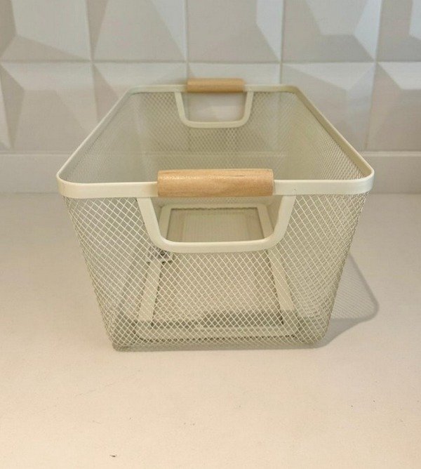 Producto - Canasto Blanco de alambre y manijas Bambú Grande