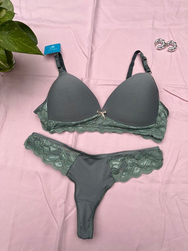 Producto - Conjunto Bonita verde