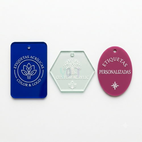 Producto - Etiquetas acrílicas personalizadas a color con logo grabado en blanco