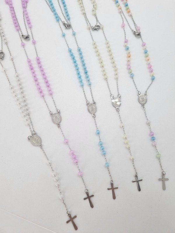 Producto - Rosarios acero quirurgico mostacillas color