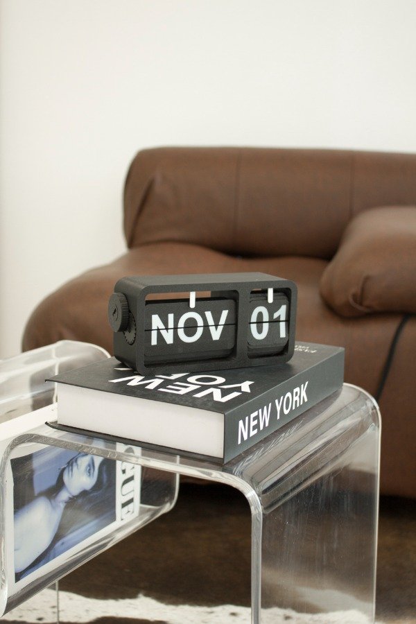 Producto - Calendario Giratorio Negro - 1