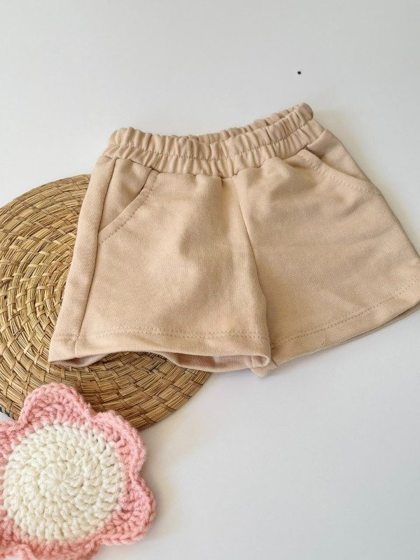 Producto - Short Liso de algodón con bolsillos - 1