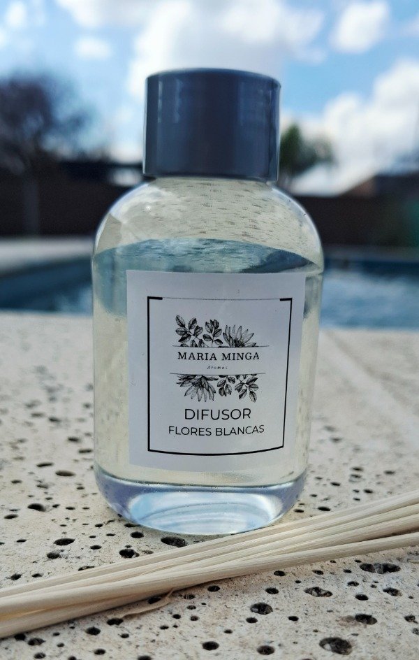 Producto - Difusor de Flores Blancas
