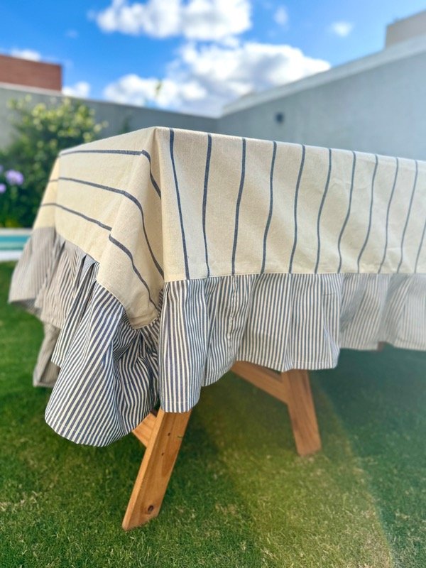 Producto - Mantel con volados azul denim