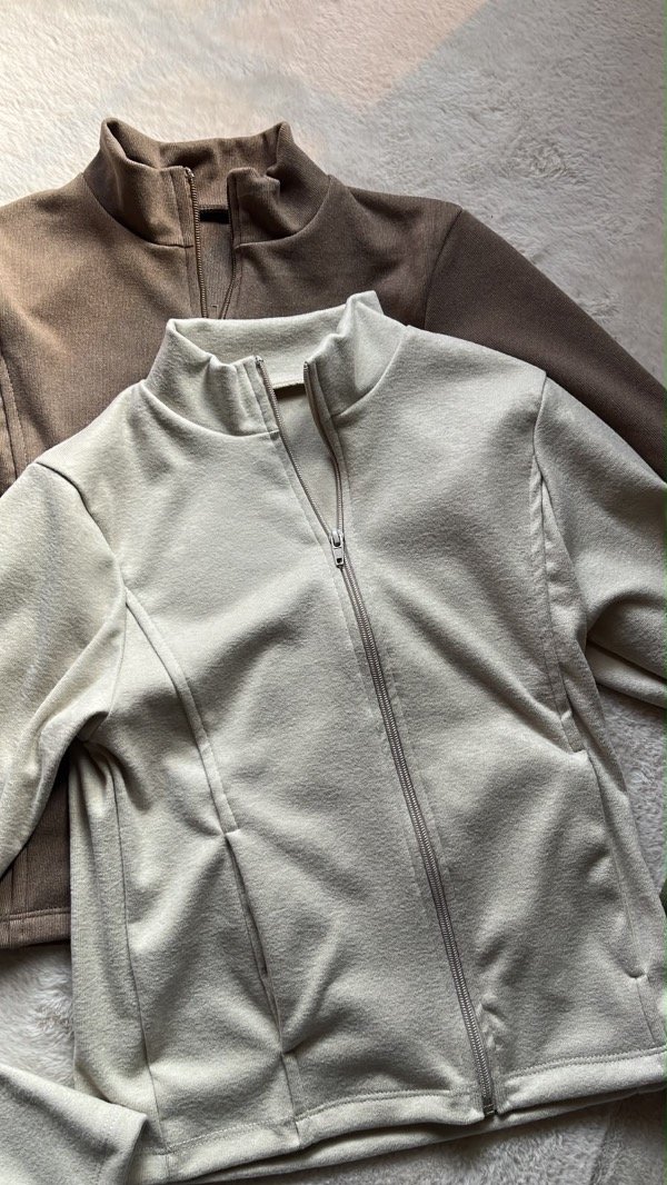 Producto - Campera darlon con recortes