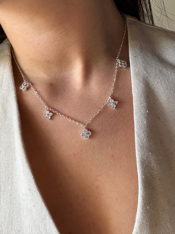 Producto - Collar FLOR VC con cubic - Acero blanco