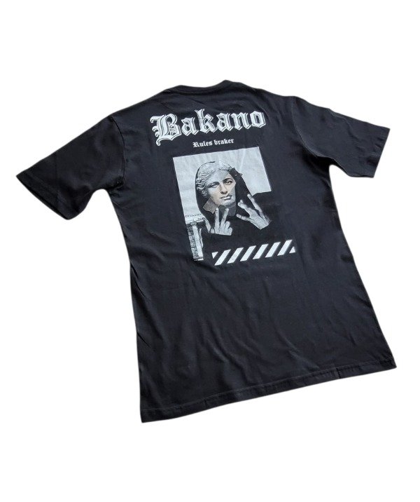 Producto - Remera BAKANO