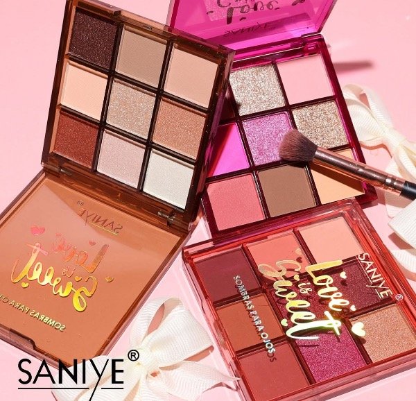 Producto - Paleta Saniye Love is