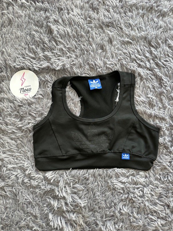 Producto - Top Adidas con Brillitos