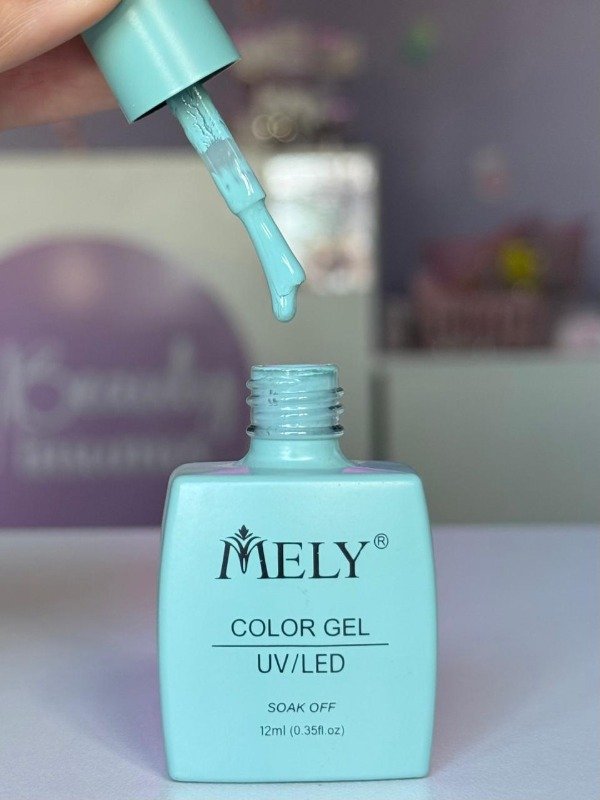 Producto - Esmalte Mely celeste nro 033