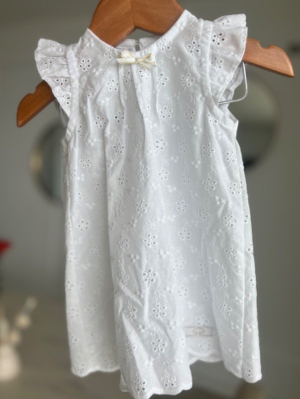 Producto - Vestido Voile Bordado Blanco con Alitas - 0