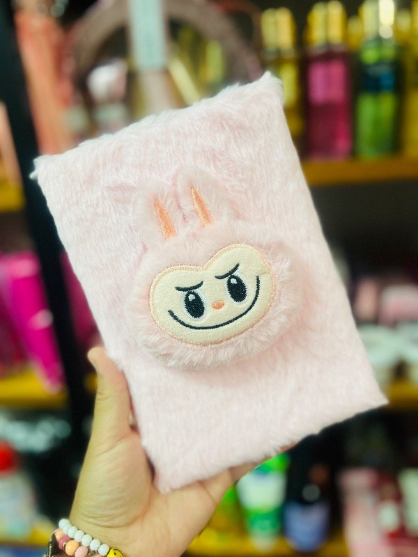 Producto - Cuaderno de peluche labubu rosa