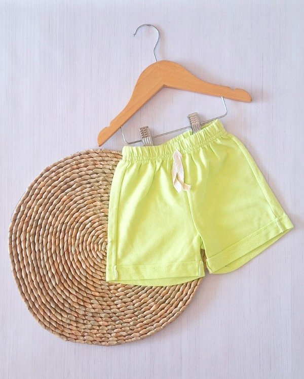 Producto - Short Algodón Rústico Verde Manzana
