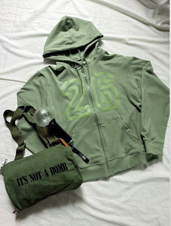 Producto - CAMPERA 26