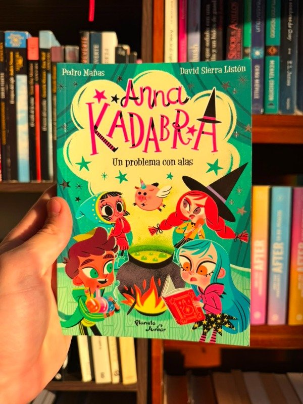 Producto - Anna Kadabra, un problema con alas (Pedro Mañas-David Sierra)
