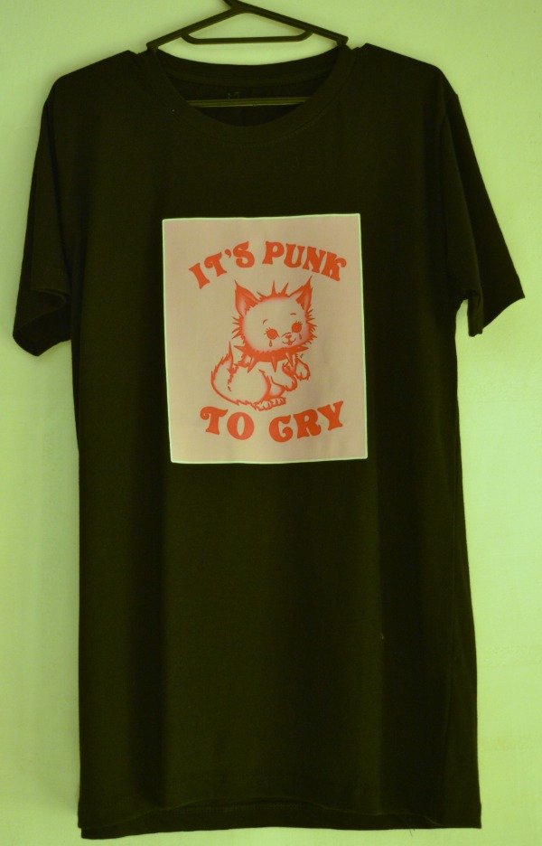 Producto - Remera Gatito Its punk to cry