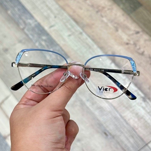 Producto - Panel celeste y plata + cristales blue cut de stock