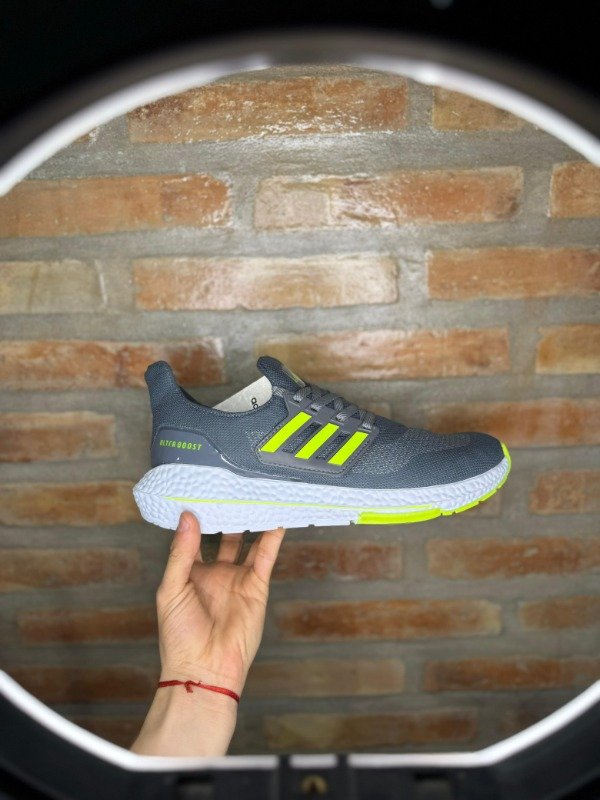 Producto - ADIDAS ULTRABOOST GRIS/VERDE