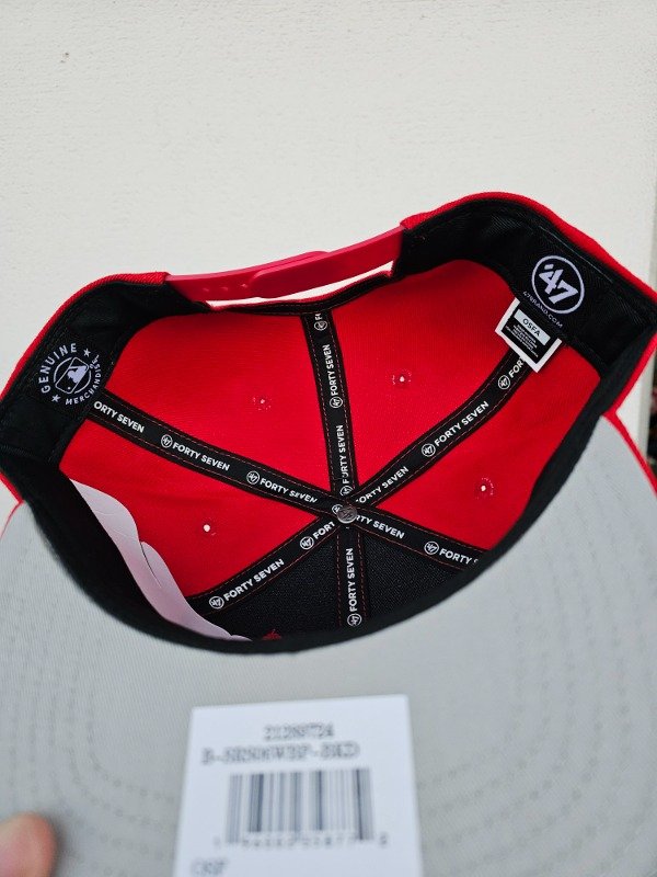 San Diego Padres red and white edition '47 brand captain snapback — imagen 6