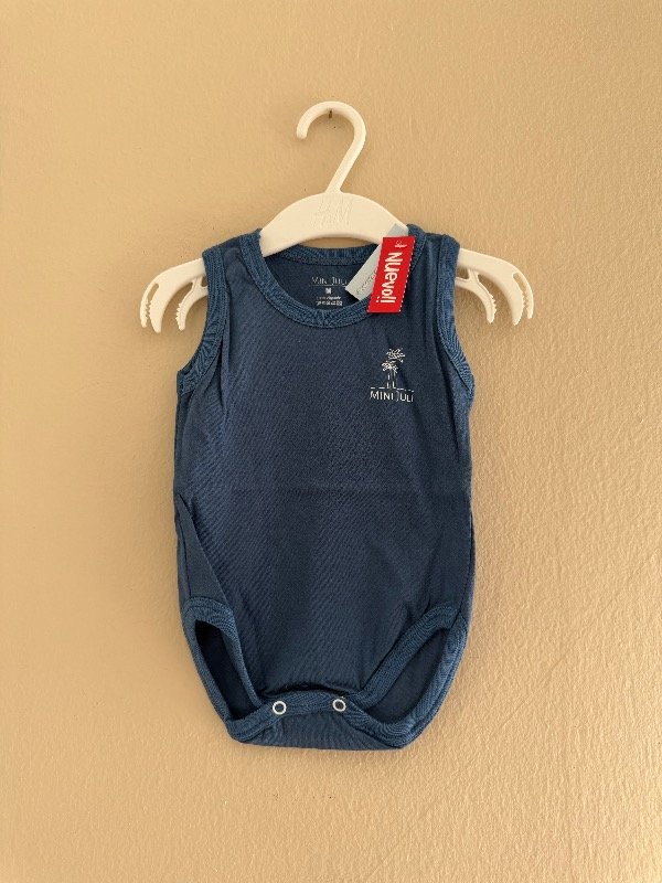Producto - Body MINI JULI 6 meses NUEVO A ESTRENAR vsc21