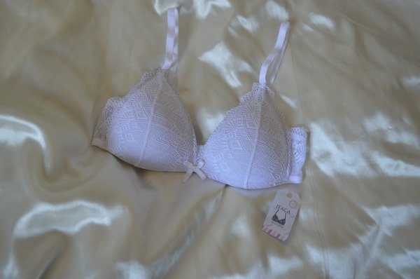 Corpiño tasa soft encaje TALLE 85
