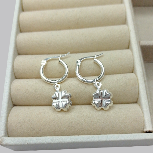 Producto - Argollas dije trébol AB 40234