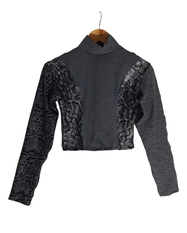 Producto - Polera Grey Sabatik #1