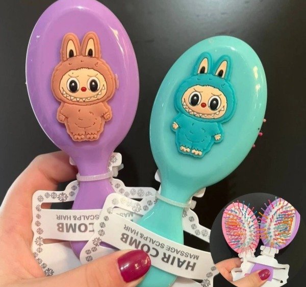 Producto - CEPILLO LABUBU