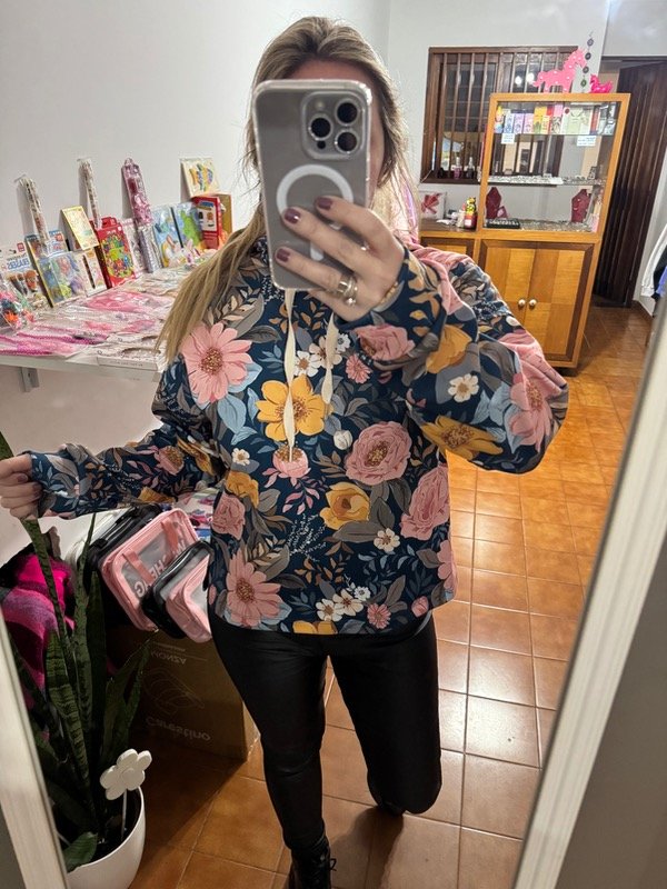 Producto - Buzo darlon estampado