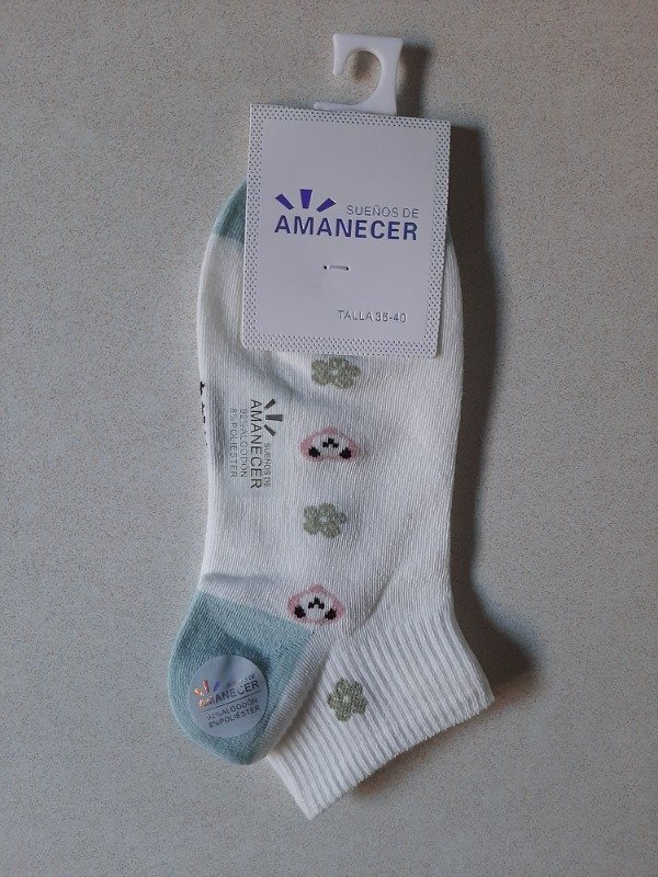 Producto - Soquete amanecer importado - Blanco ositos y flores