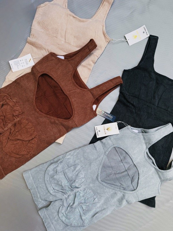 Producto - Catsuit corto vicblack Art-102