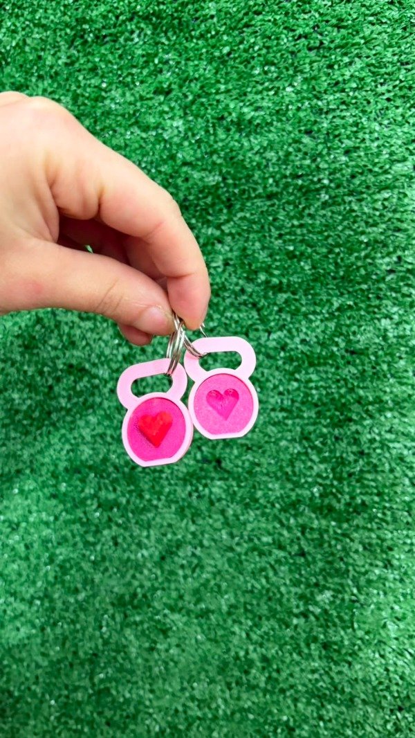 Producto - Llavero kettlebell KETTS - HEARTS - Para compartir
