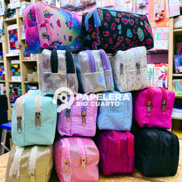 Producto - CARTUCHERA DOBLE CIERRE (VARIOS COLORES)