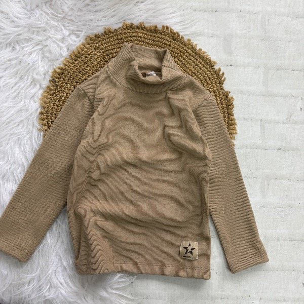 Producto - Polera en color beige talles hasta 4 años
