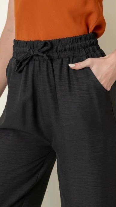 Producto - Pantalón Wide Leg Black Básico